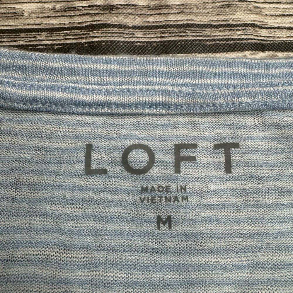 Women's LOFT Blue White Striped Crop Tee Ruffle Hem Long Sleeve M - Picture 7 of 13